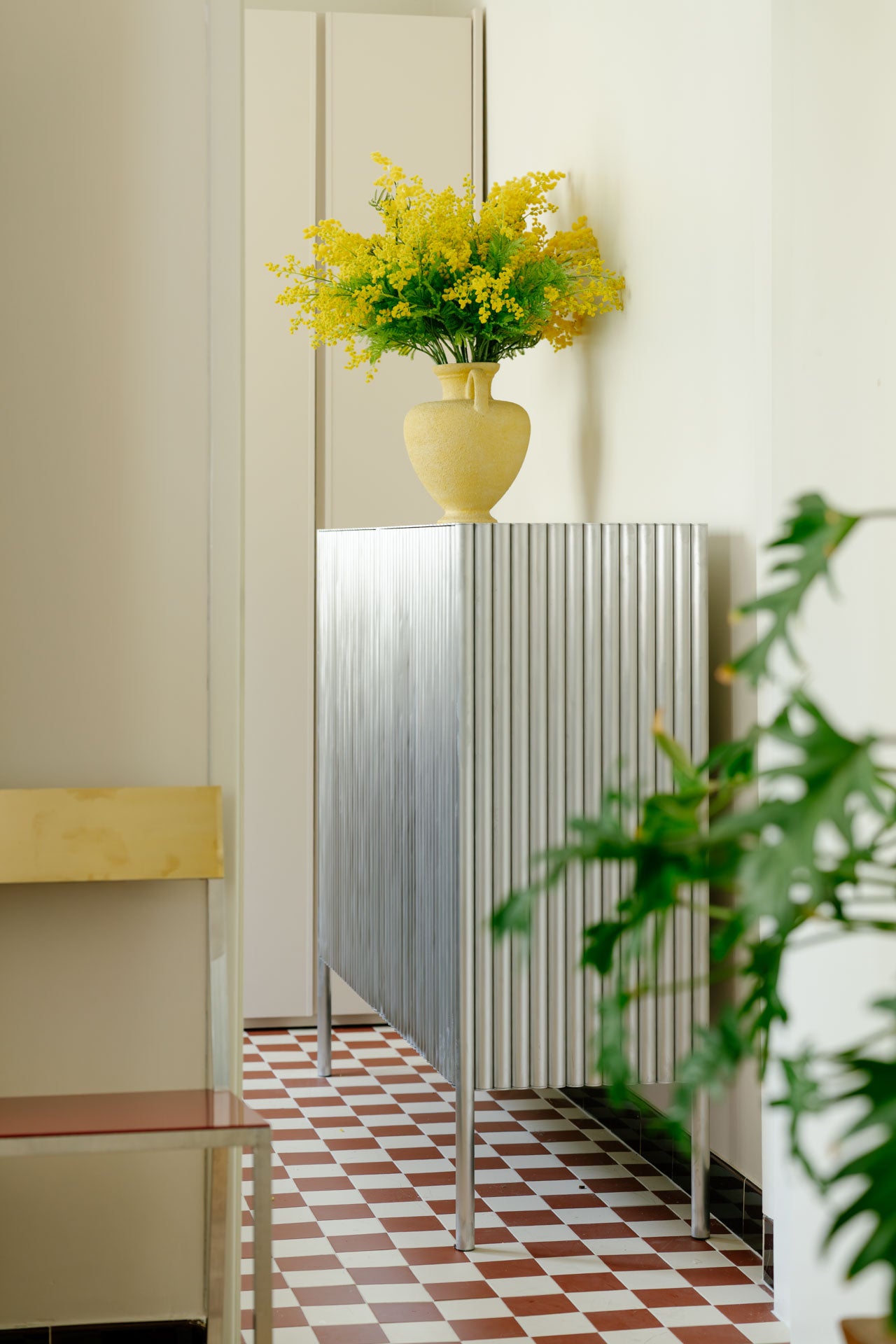 alltubes cabinet low