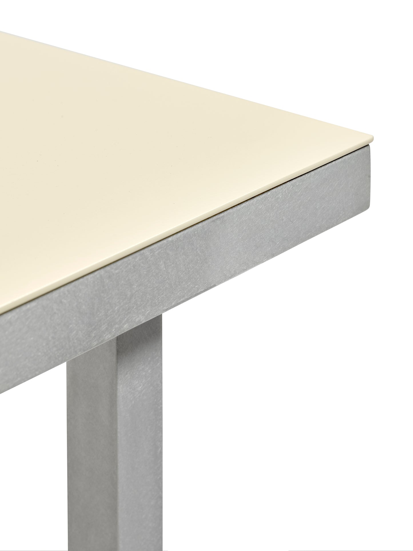 alu dining table S