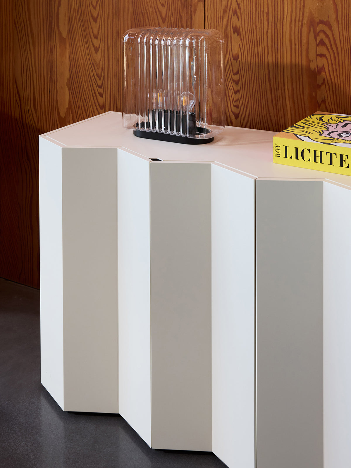 Z24 sideboard
