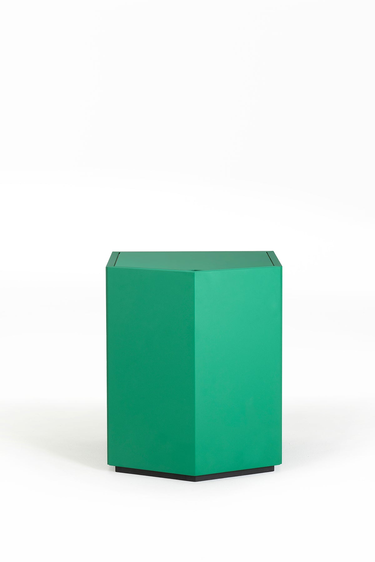 Z24 nightstand