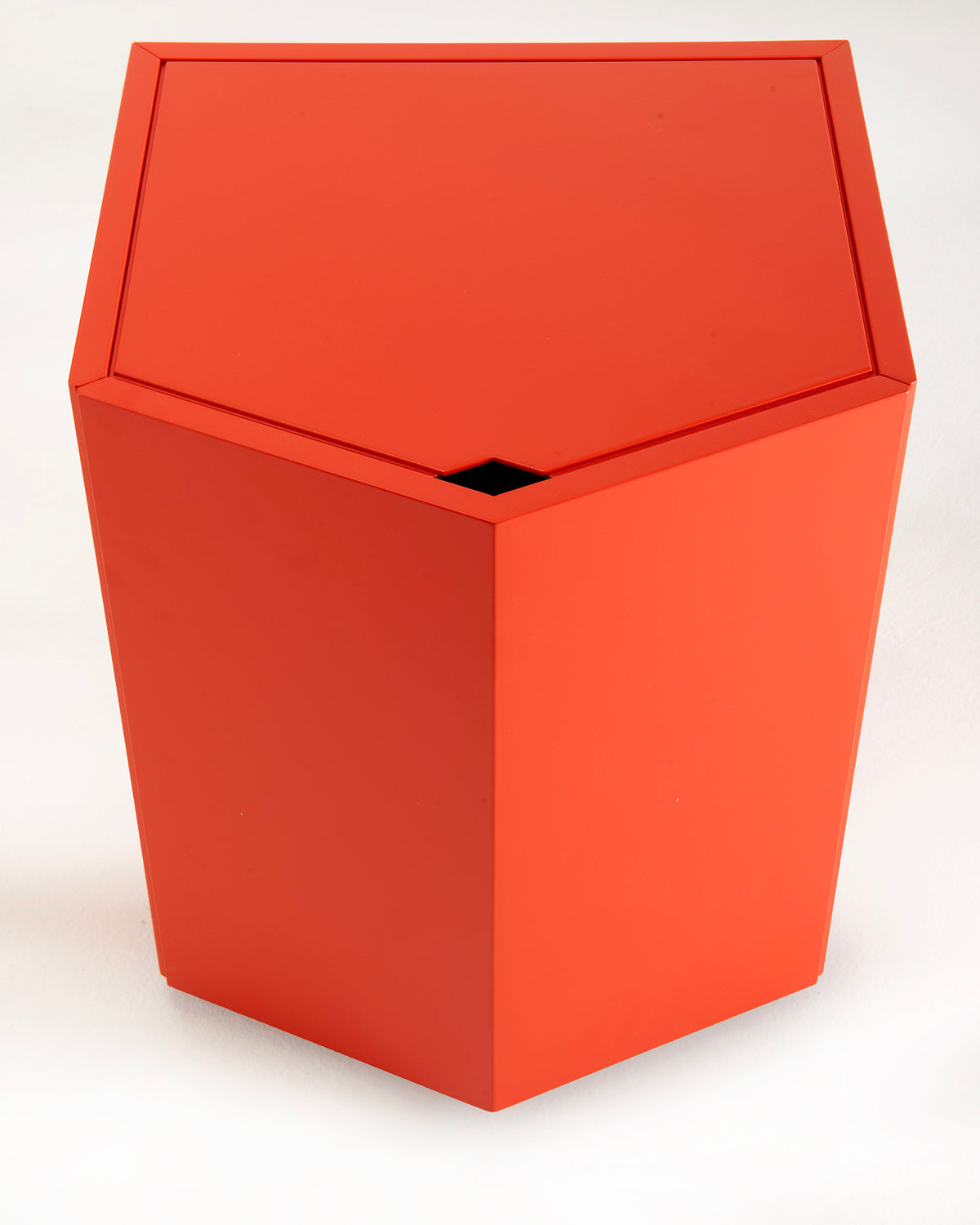 Z24 nightstand