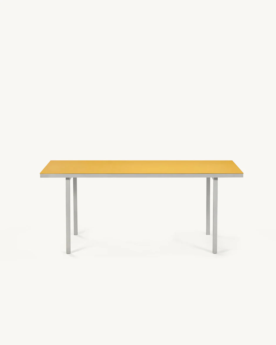 alu dining table M