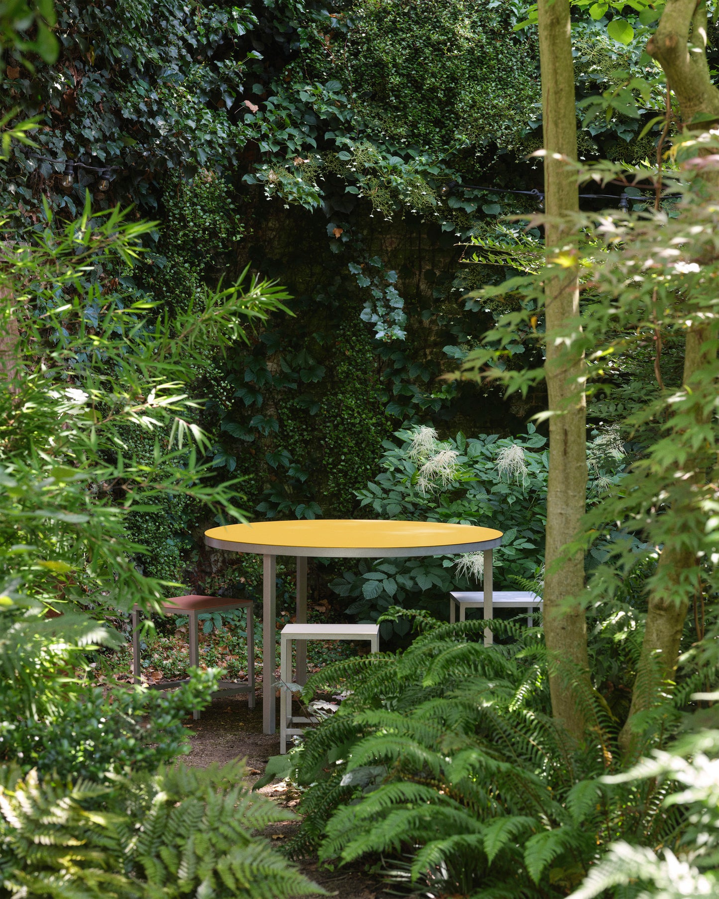 dining table round