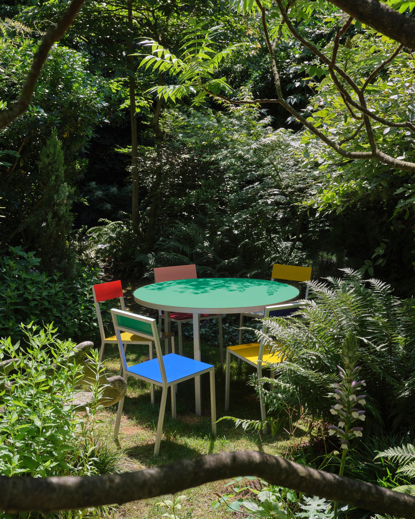 dining table round